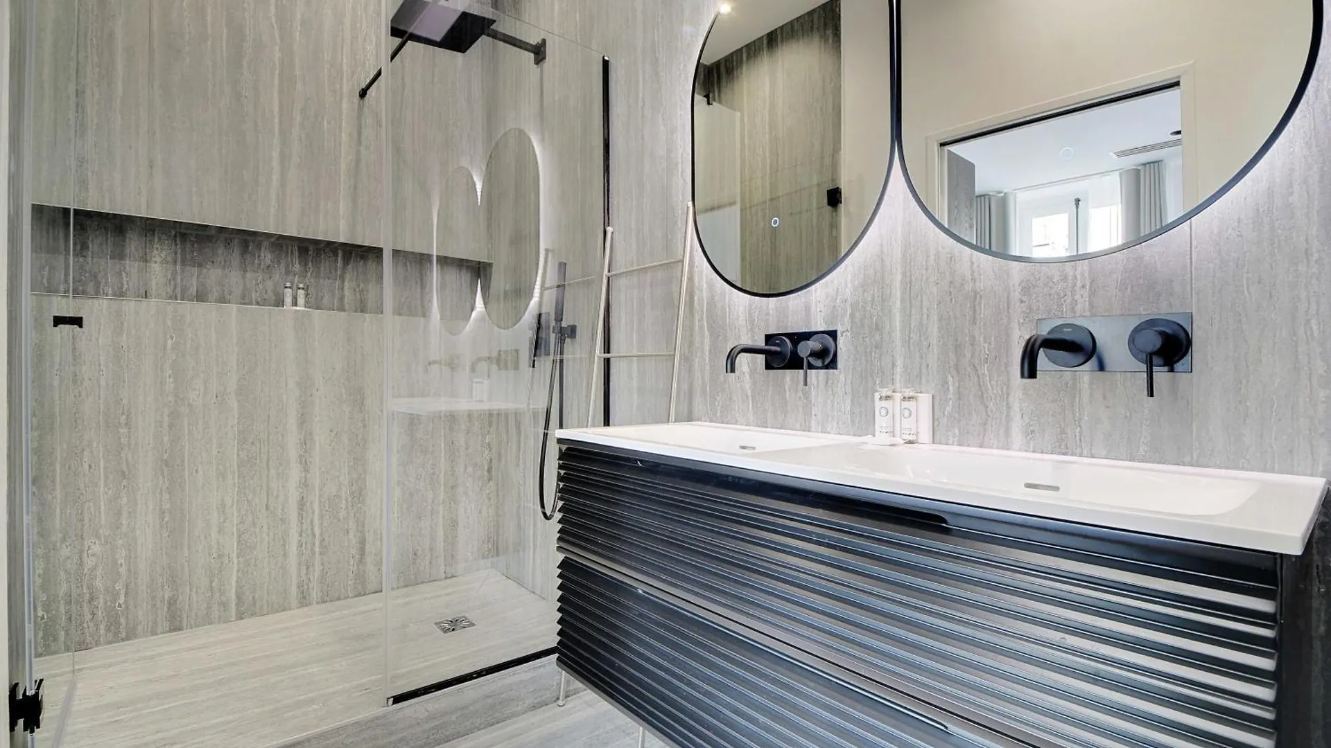 Welcoming Apartment - 2Br - 6P - Opera Paris France